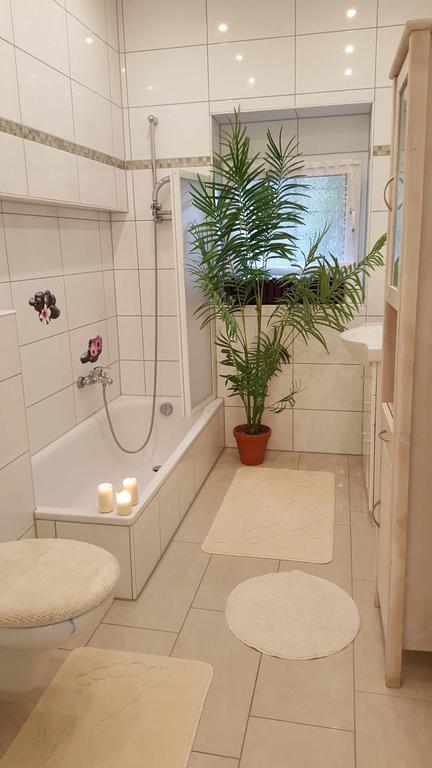 Holiday Apartment Essen Room photo