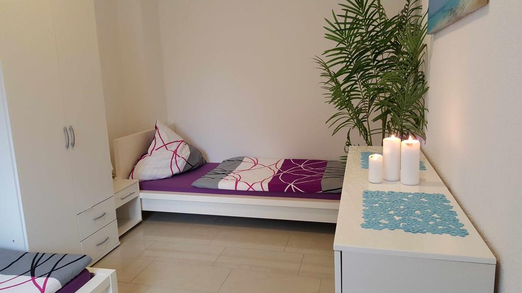 Holiday Apartment Essen Room photo